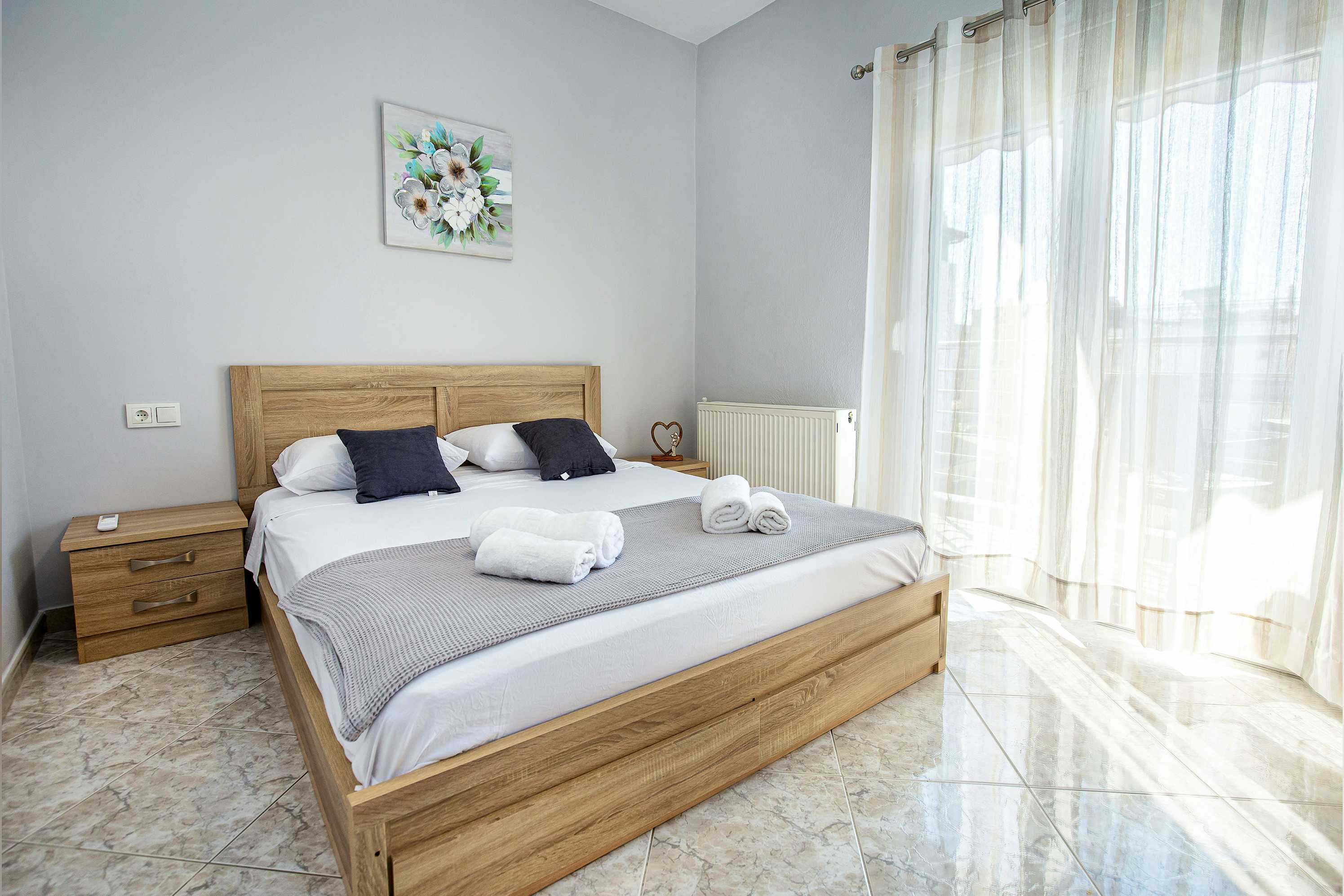 #2 Top Floor Apartment - 22
