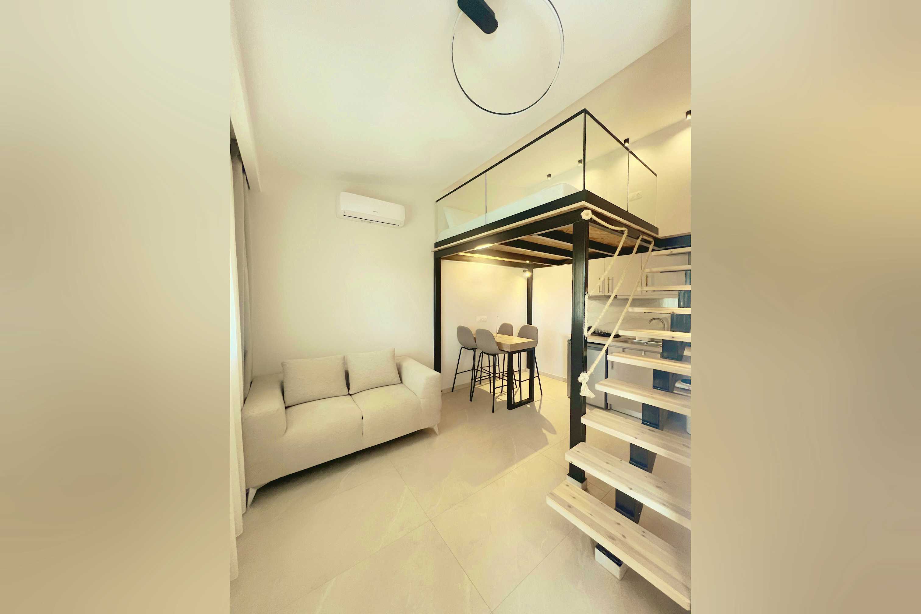 Loft Deluxe Apartment first