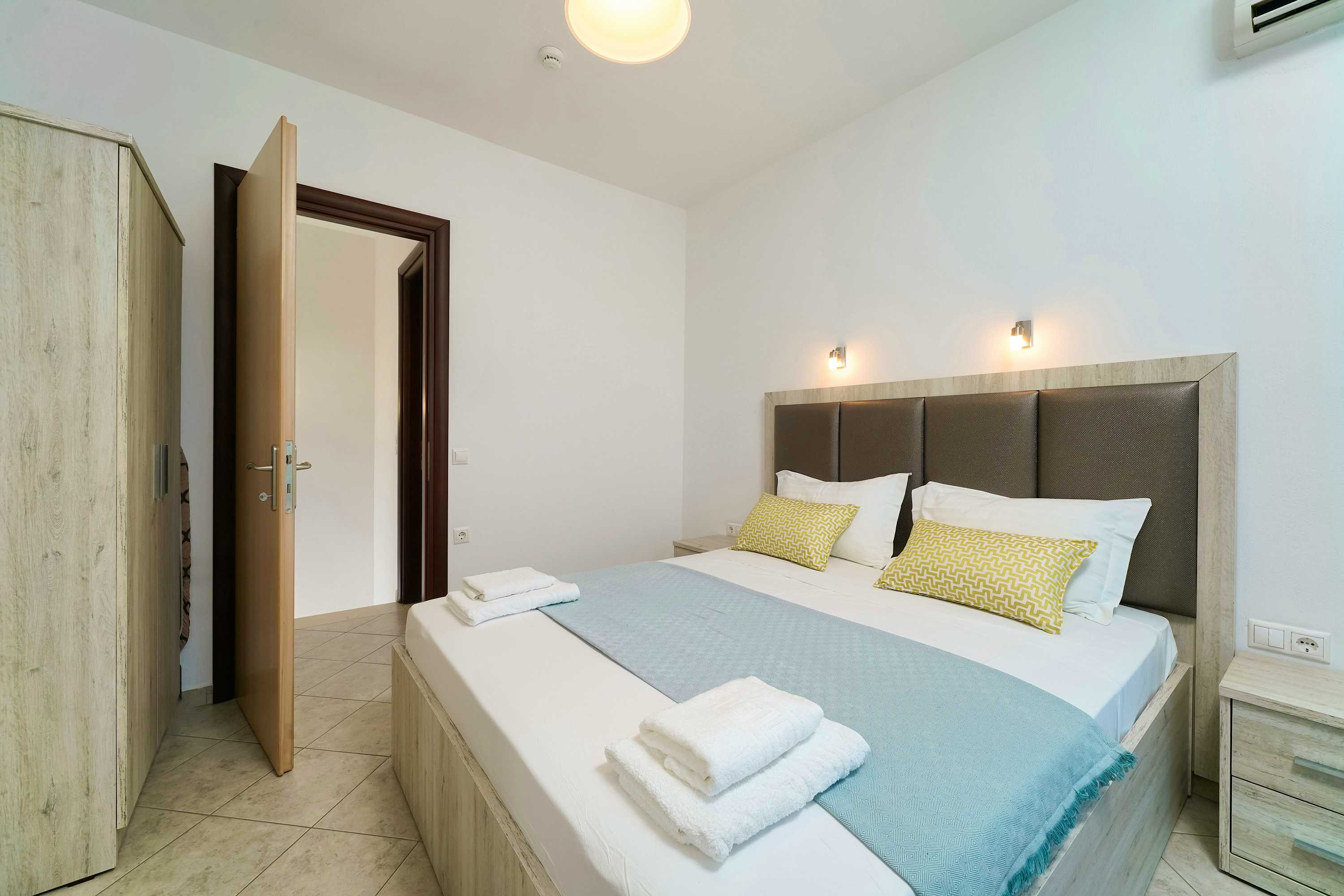 Maisonette - 10