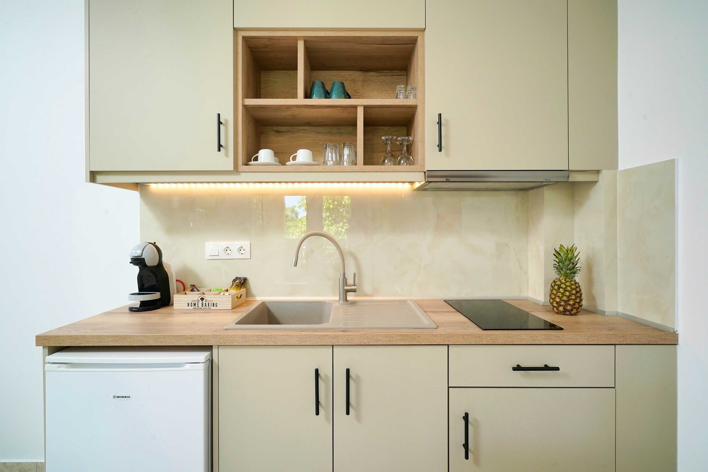 Photo Caption: Fully-equipped Kitchenette Eat & Drink Every studi